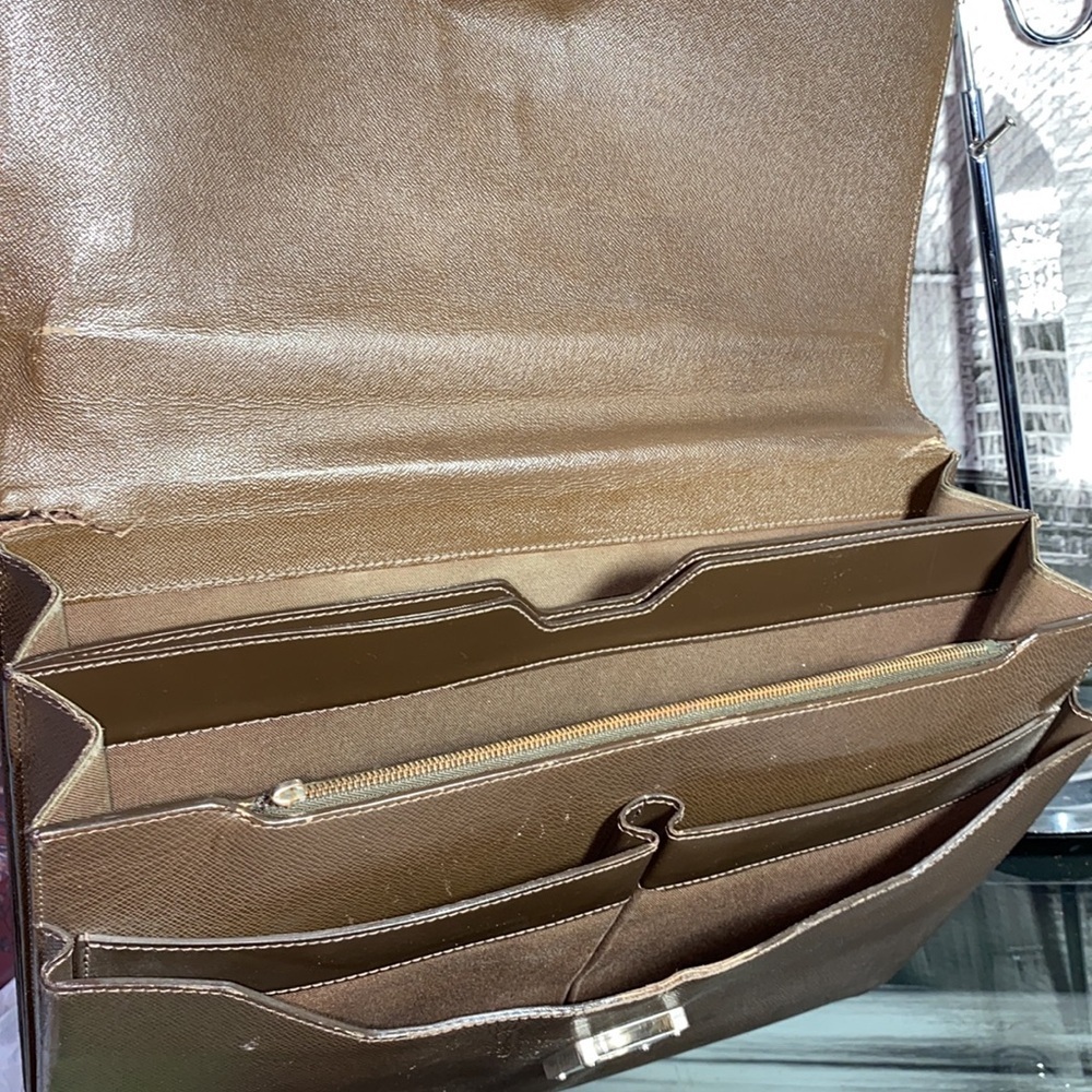 Authentic Louis Vuitton Taiga Robusto 2 Briefcase laptop unisex Bag - Picture 15 of 17